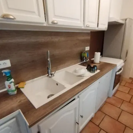 Meuble 3 * Carcassonne